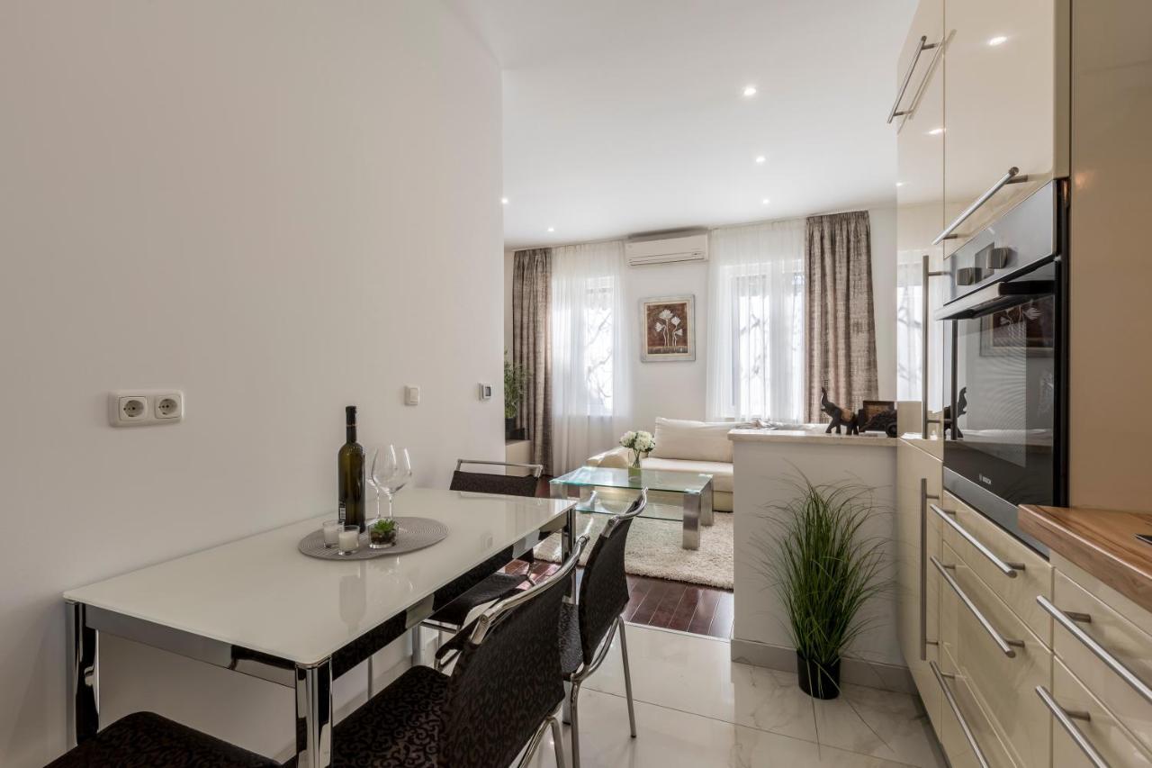 Villa Meri Very Central And Beautiful Apartment Split Exterior photo
